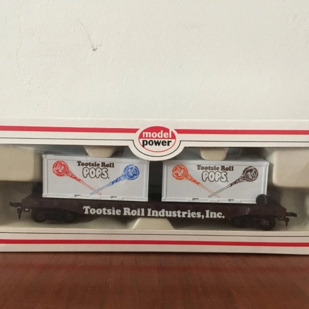 NEW Model Power Tootsie Roll Pops HO Scale Flatbed Cargo Electric Train Limited